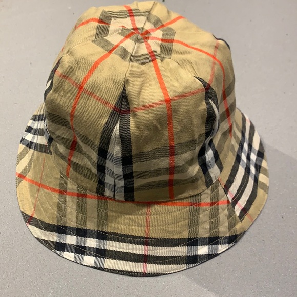 Vintage Burberry Bucket Hat - Picture 1 of 3
